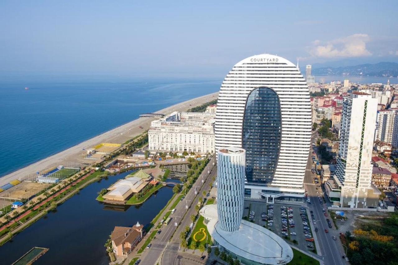 Orbi City Towers Batoumi Extérieur photo